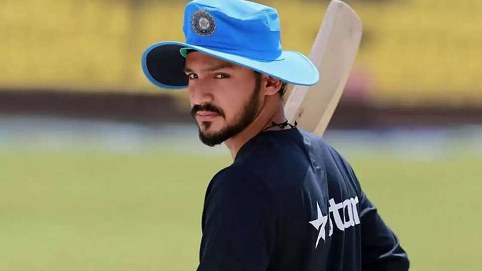 Batsmen anmolpreet singh