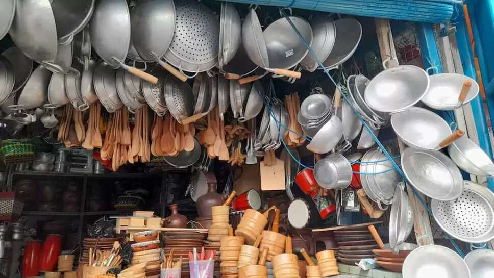 Cheapest market in delhi